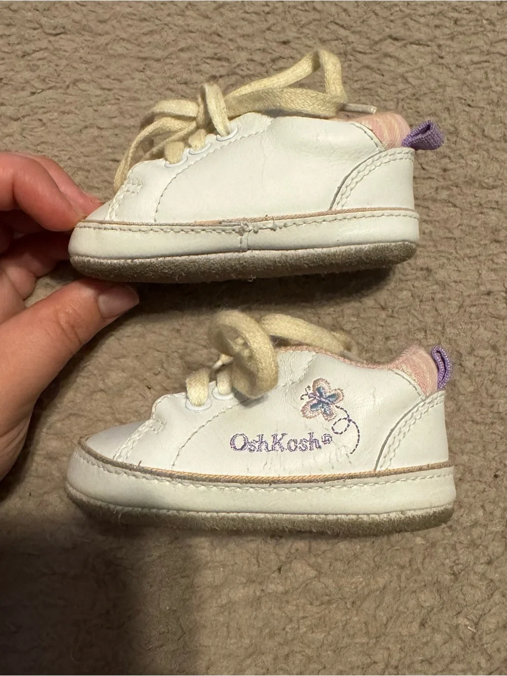 Vintage Oshkosh Crib Shoes Baby Butterfly Size 1 6-12 Weeks White Embroidered-